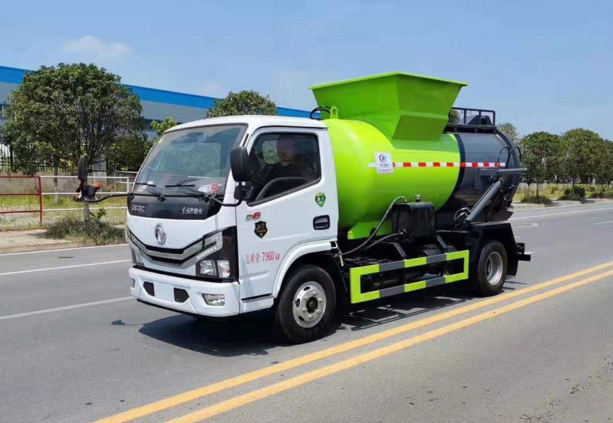  東風多利卡餐廚垃圾車